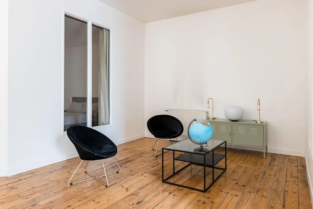 Zeus Loft 400M² 6Rms 6Br Hypercentre Apartment Saint-Etienne  0*, Saint-Etienne (Loire) France