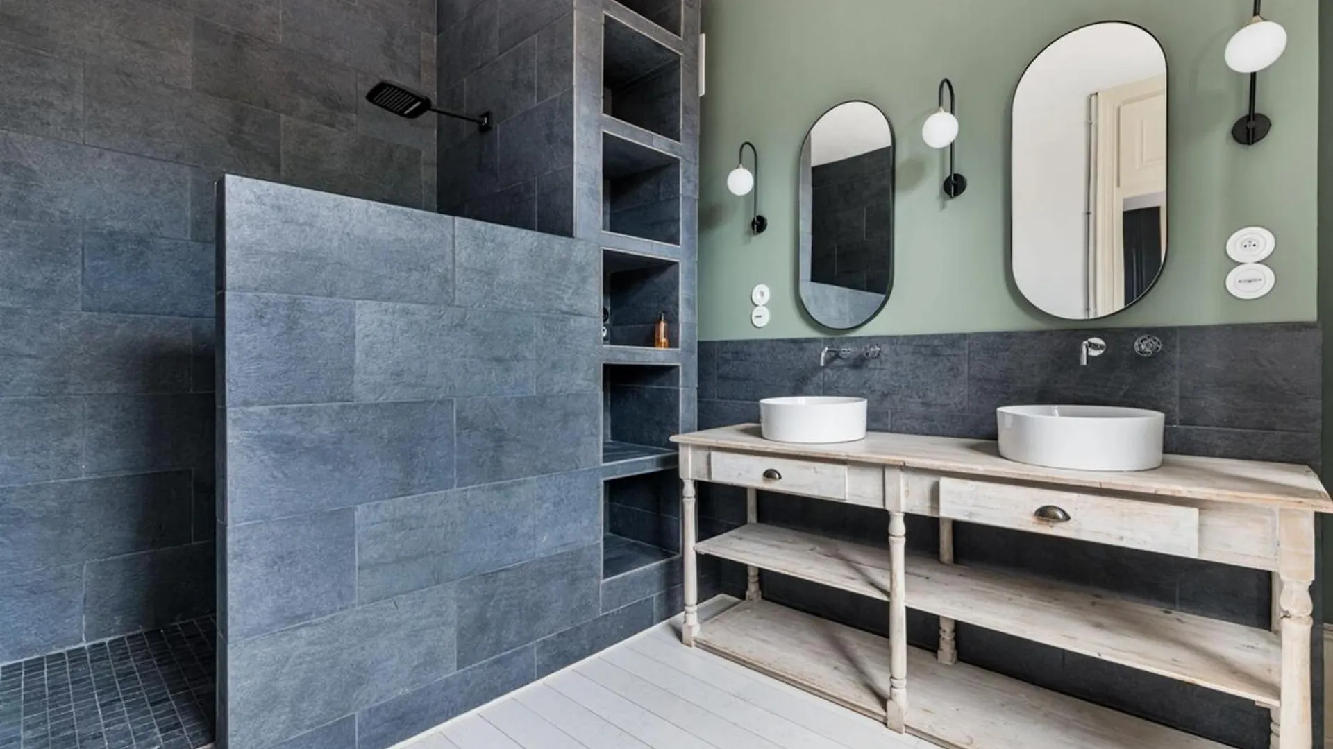 Zeus Loft 400M² 6Rms 6Br Hypercentre Apartment Saint-Etienne   Saint-Etienne (Loire)