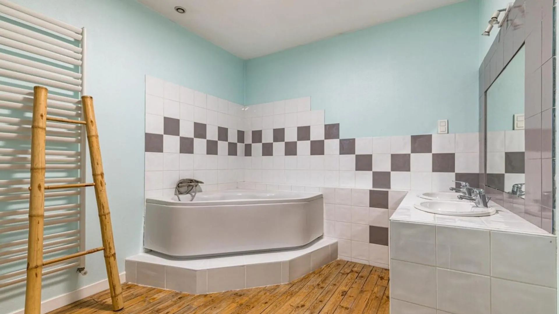 Zeus Loft 400M² 6Rms 6Br Hypercentre Apartment Saint-Etienne  Saint-Etienne (Loire)