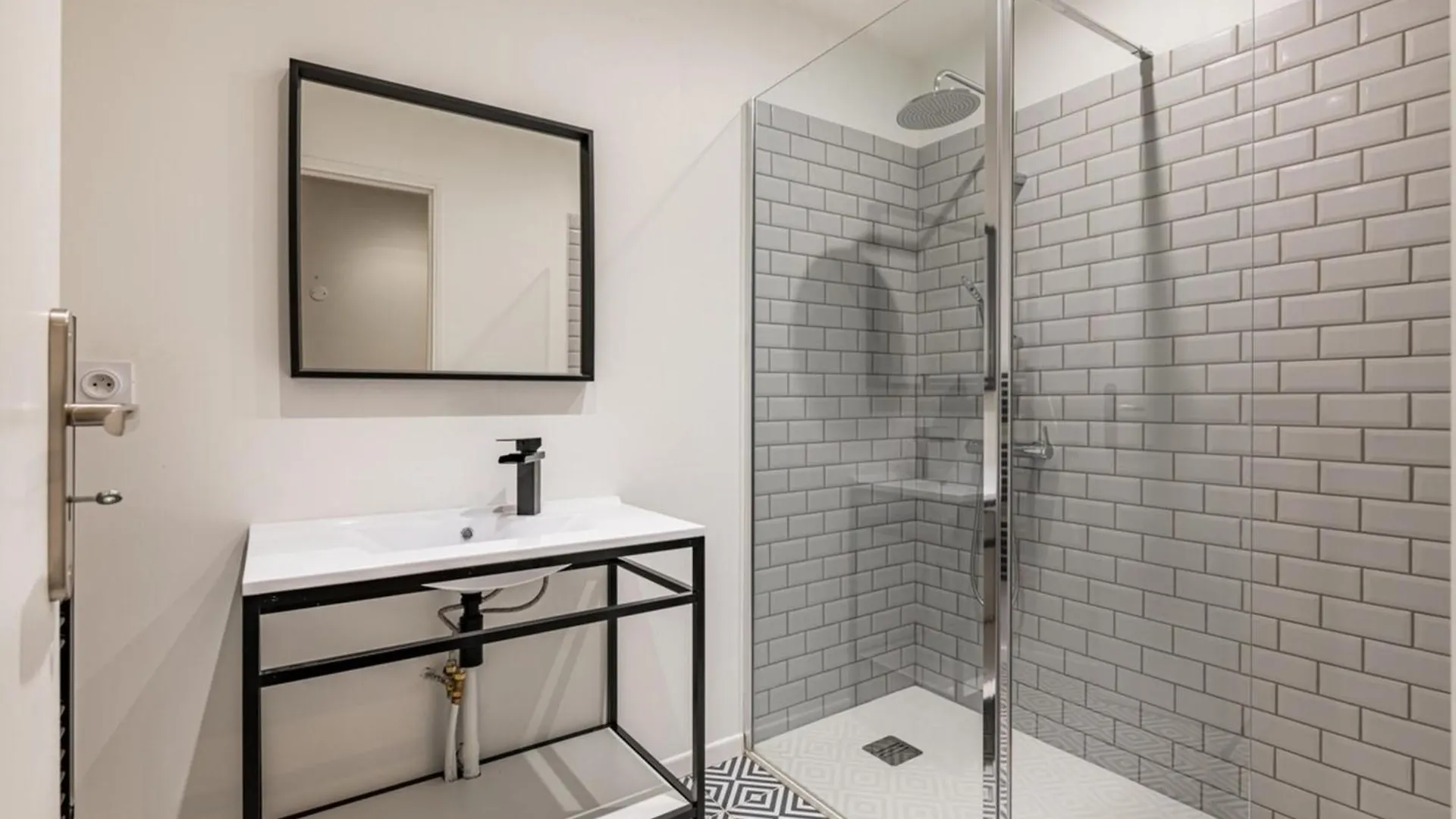 Zeus Loft 400M² 6Rms 6Br Hypercentre Apartment Saint-Etienne  France